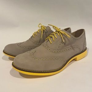 NWOT Cole Haan Taupe Suede Gramercy Oxford with Yellow Laces